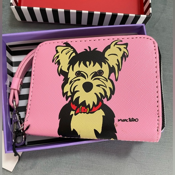 NWT Mark Tetro wristlet wallet in box. Pink wallet with yorkie.6“ x 4.5“ x 1.5“. - Picture 7 of 16